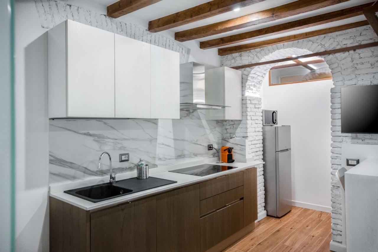 Elegant Suite In Milan Center Екстер'єр фото